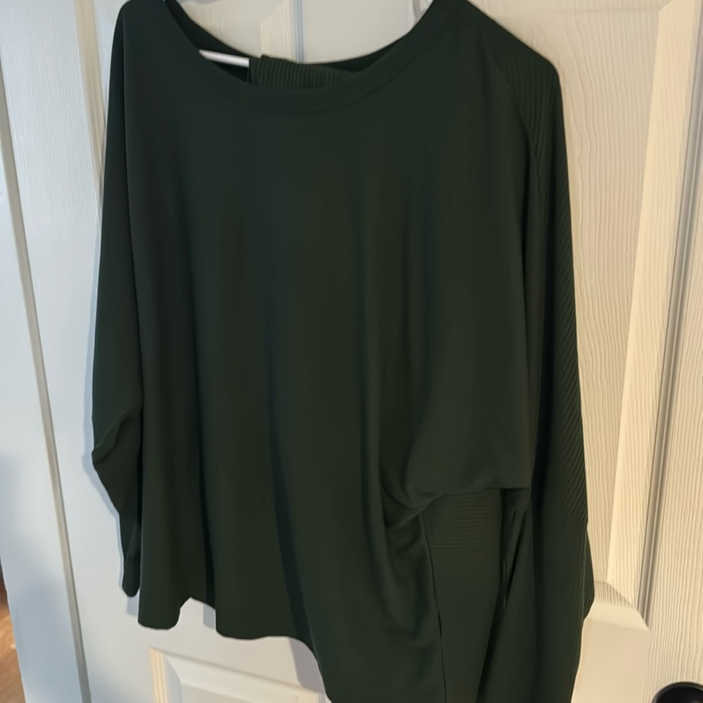Pretty Garden 2 Piece set, L, Dark hunter green, NWOT